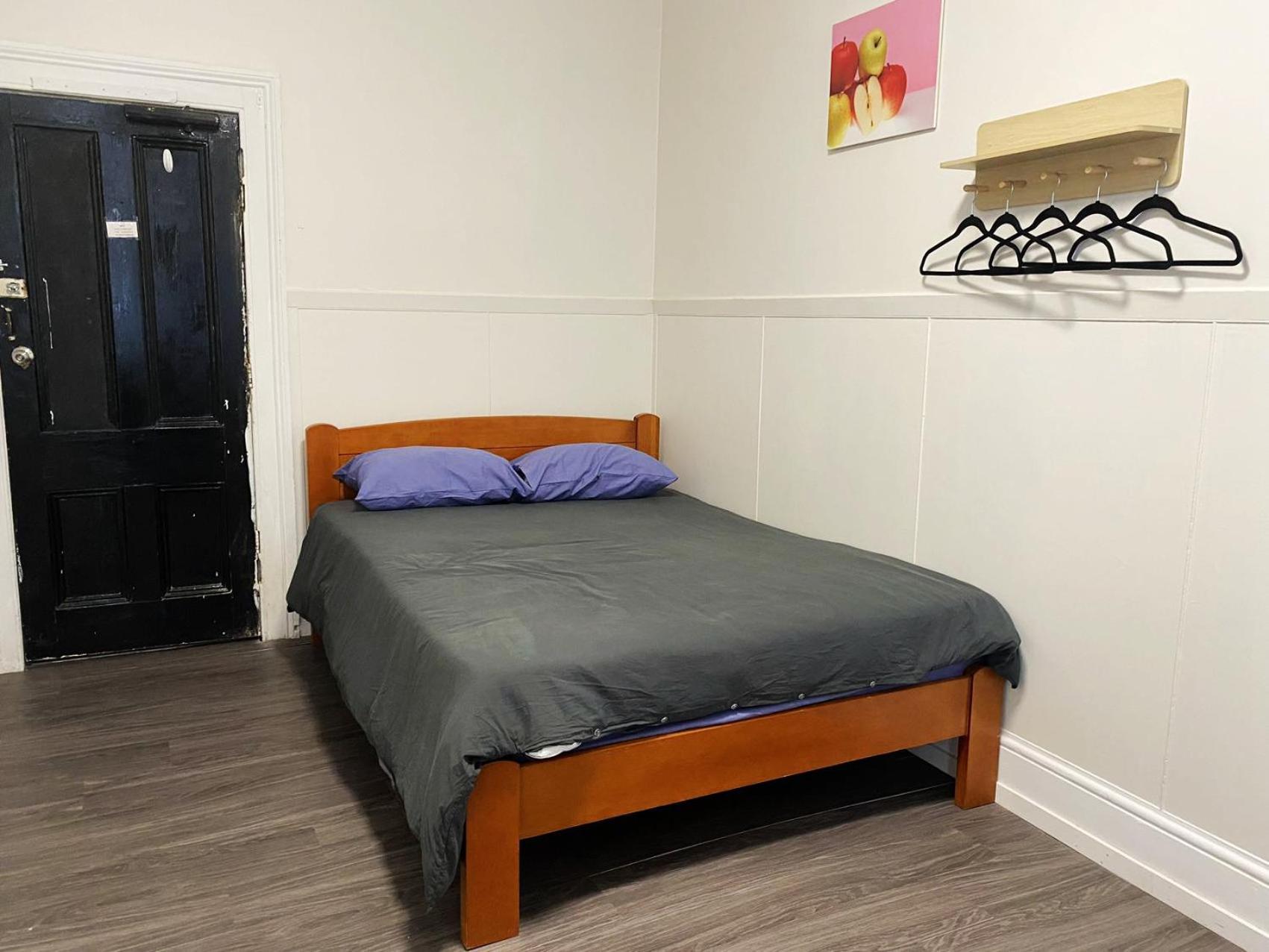 215 Edinburgh Castle Hostel Auckland Bagian luar foto