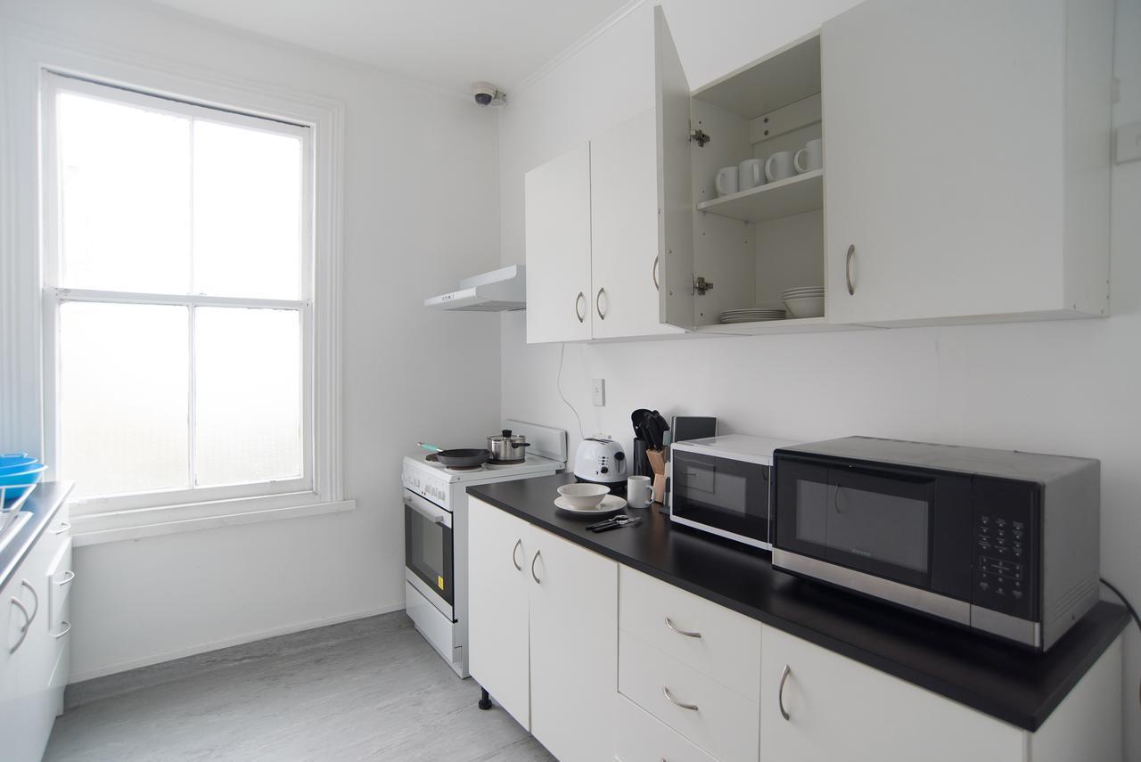 215 Edinburgh Castle Hostel Auckland Bagian luar foto